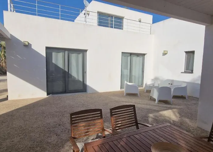 Cocus Villa *