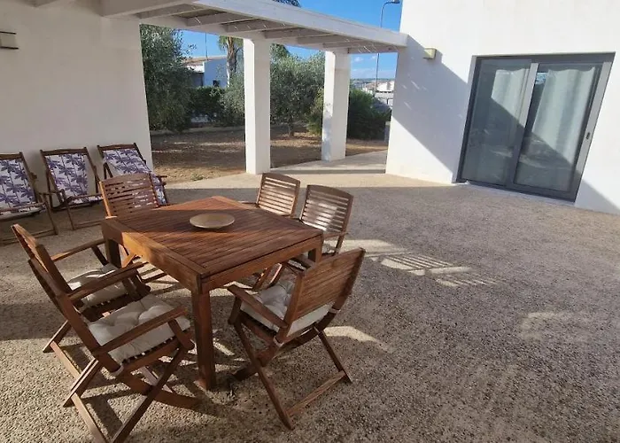 Cocus Villa *